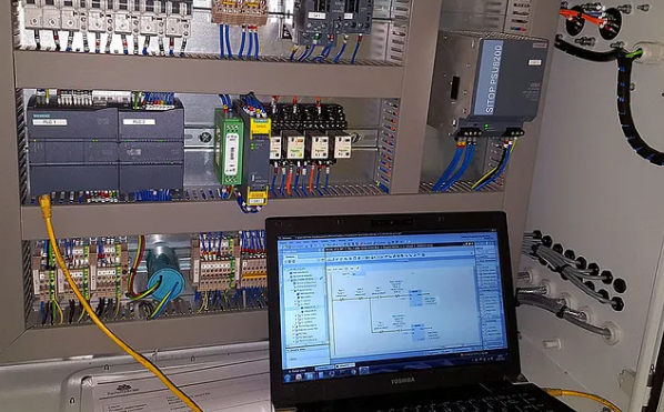 PLC Programming & System Integration