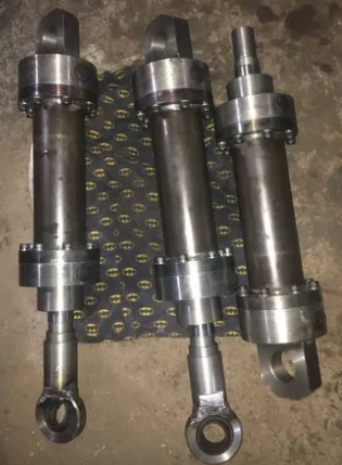 Eye Pivot Mounting