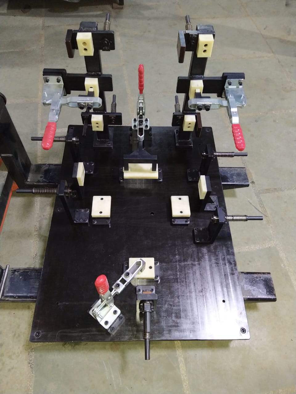 Front Grill – Inspection Jig